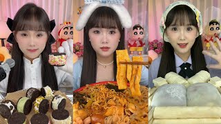 82 Pretty girl is eating Oreo cake 🎂 hotpot armsugar candy🍭🍬 jelly fruit eating apple [upl. by Koy]