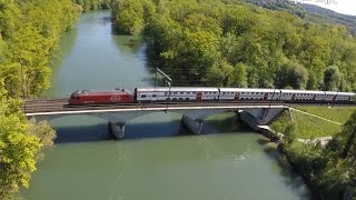 Züge am Wasserschloss  Zug trainfart train [upl. by Nevile623]