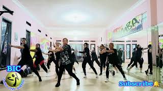 WARM UP 2024ZININTANCEPAXCOREO ZUMBA TREND [upl. by Aihselat]