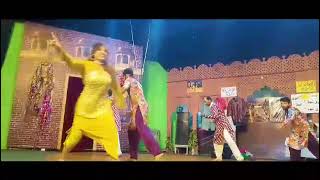 Huma Ali dance 💃 asi doven mil song [upl. by Eislrahc]