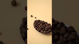 „Vanilla Black Pepper“ is enveloped in the warmth of vanilla with the accent of black pepper [upl. by Smitt]