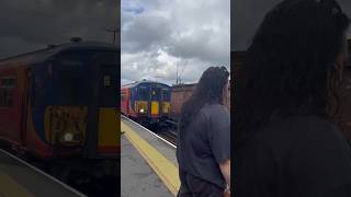 Class 455 arriving into Vauxhall Trainiack [upl. by Goldenberg]