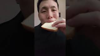 Trying the Gardenia Hokkaido Milk Bread 🍞foodreview unboxing snack [upl. by Portingale]