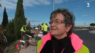 Gilets jaunes  Réactions au moratoire à Agde [upl. by Aurore]