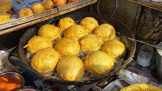 Jumbo Ulta Vada Pav Of NashikFamous Pav VadaUnique Indian Street Food [upl. by Leitao]