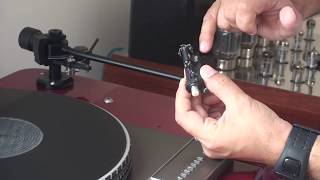 Beginners guide  Tonearms with detachable headshells [upl. by Dorfman]