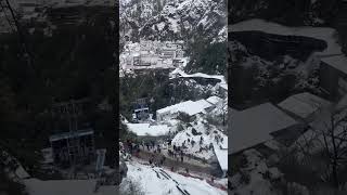 Vaishno Devi Yatra Latest update  साल की पहली बर्फ़बारी  रात्रि दर्शन । snowfall 2022 [upl. by Ardnyk]