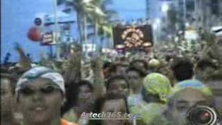 Chiclete com Banana  Voa Voa  Zorra Ao vivo no Camaleão 2004 [upl. by Gnilrad]