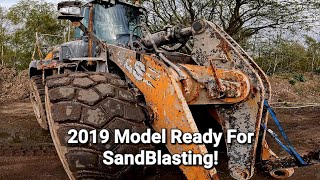 Sandblasting Heavy Equipment 2019 Case 1021G [upl. by Deutsch984]