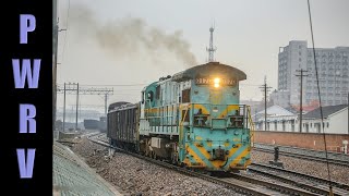 Chinese Railways  USA Built ND5 Class GE C367 Diesels With Freight Train at Maanshan Anhui [upl. by Ainit]