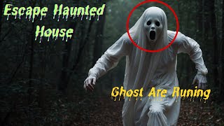 How To Escape Haunted House And Escape Room Visitor Are Very Scary Funny Reaction Caught On Camera [upl. by Prager]