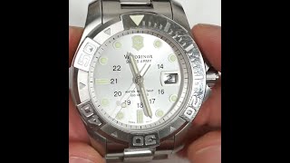 Victorinox dive master 500 241039 with a Swiss Ronda 715 movement battery replacement  review [upl. by Hughes]