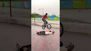 Bache stunt dekh ke Pagal hue😳😅 originalcontent bmxcyclestunt viralvideo ytshortsvideo foryou [upl. by Badr162]