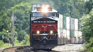 NS Chicago line Kendallville Indiana MOVING THE WEIGHT OF THE WORLD HERITAGE UNIT [upl. by Naujik]