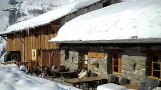 Hiver hors les pistes aux Menuires 73 2  LA FERME DE CHANTACOUCOU [upl. by Stilwell774]