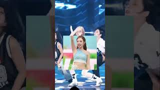 Kpop idols that went viral for their body kpop lesserafim fyp goviral blackpink [upl. by Gnilyam445]