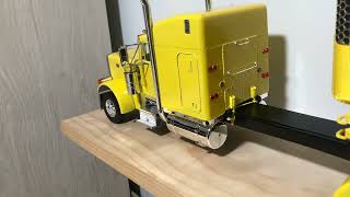 Italeri peterbilt and moebius reefer trailer [upl. by Sirac]