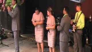 The McNeills LIVE AT THE BREAKS 2012 part 1 [upl. by Dilly]