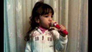 Giada canta quotPippi Calzelunghequot [upl. by Jonna]