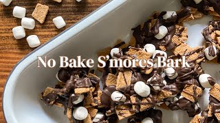 HOLIDAY PARTY SNACK  10 minute S’mores Bark Recipe [upl. by Nagap]