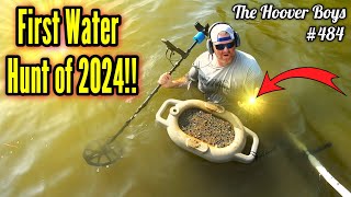 TREASURE FOUND First Try Metal Detecting Underwater 2024 [upl. by Earahs]