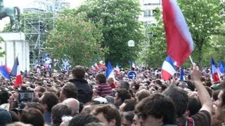 A Paris Sarkozy fête quotsonquot 1er mai en fustigeant la gauche [upl. by Ayotak]