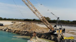 BIG LIEBHERR DRAGLINE HS8200 heavyequipment liebherr digger excavator bigdigger dragline [upl. by Arabel]