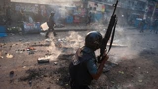 Dhaka police clash with Islamic activists [upl. by Barron]