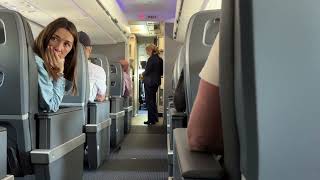 American Airlines Pilot Cancels Plane to Hawaii Twice and Passengers Applaud [upl. by Marjory625]