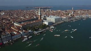 Venezia a numero chiuso Si entrerà passando dai tornelli [upl. by Loesceke]