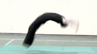 ACROBATICA  Flic Flac Tutorial How to Do a Back Handspring Dimostrazione 17 [upl. by Vallery320]