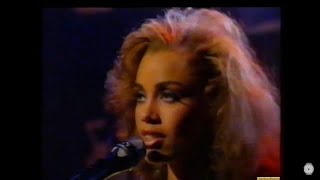 Vanessa Williams  The Comfort Zone Live amp Interview UK TV 1991 [upl. by Acinomaj454]