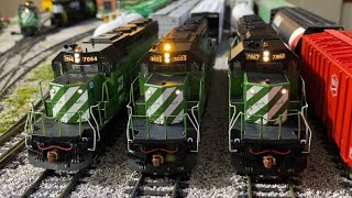 Scale Trains BN EMD SD402 Beacon Lighting Effects [upl. by Esinehs]