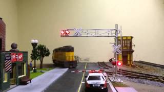 Model train HO Crossing gate powered by Arduino [upl. by Retsek]