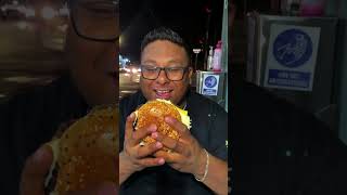 Hamburguesas enormes en San Luis Potosí derolporsanluis comida hamburger [upl. by Aenahs612]