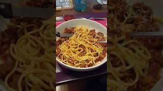 LINGUINI ALLA BOLOGNAISEMMMM [upl. by Iarahs]