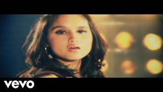 Cinta Laura Kiehl  Oh Baby Video Clip [upl. by Ttennej821]