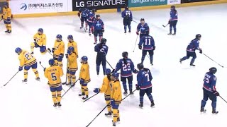 FrauenEishockeyteam aus Nord und Südkorea feiert Premiere [upl. by Annaicul]