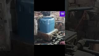 Manufacturing of Plastic Oil can machine plasticmachine plasticfactory shorts oilcan [upl. by Solrac]