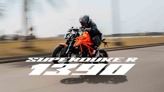 KTM SUPERDUKE 1390 R EVO  UNOFFICIAL VIDEO MADE BY BIKERS2NDSPORT [upl. by Sirois]