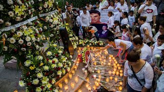 Los restos de JUAN GABRIEL están con la familia en un lugar no determinado [upl. by Geer986]