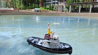 Horizon Harbour Proboat 30 inches RC Tug Boat first running [upl. by Chessy]