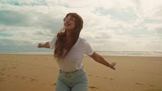 Margot Abate  Le tour du monde Clip officiel [upl. by Lizabeth]