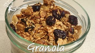 Granola  ​pyszne i zdrowe śniadanie   KUCHNIUJEMY [upl. by Bega]