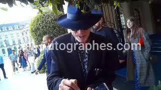 Tim Burton signing autographs in Paris part 3 [upl. by Gitt]