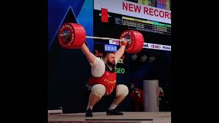 NOVO RECORDE MUNDIAL de 225kg no Arranco de LASHA TALAKHADZE shorts [upl. by Ennayar]