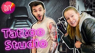 TATTOO STUDIO ERÖFFNET NEUER SHOP Die Crew macht sich temporäre Tattoos [upl. by Tarazi925]