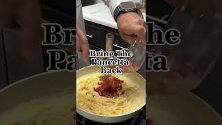 Just a carbonara Fast and delicious😋 carbonara carbonarapasta spaguetti pancetta italy [upl. by Nirret]