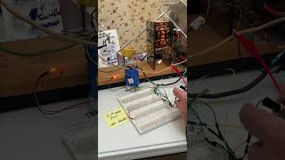 Serpentine coil put under a load really pulls the motor down using 700 LED bulbs OnOff switch ￼￼ [upl. by Nico590]