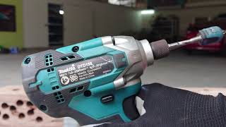 DTD156 Makita Impact Driver 18V [upl. by Sivatco]